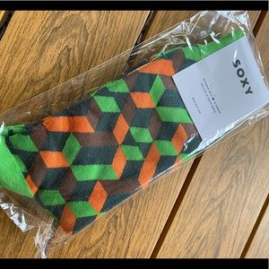 Men’s green orange brown pattern crew socks